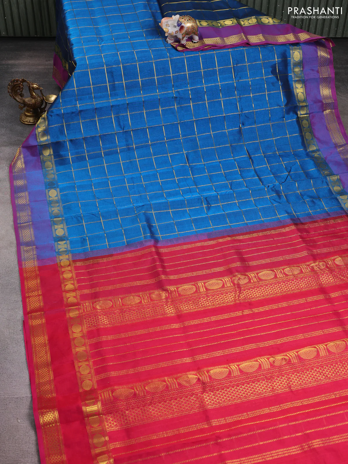 Silk cotton saree peacock blue and pink with allover zari woven checks pattern and zari woven border - Image 2
