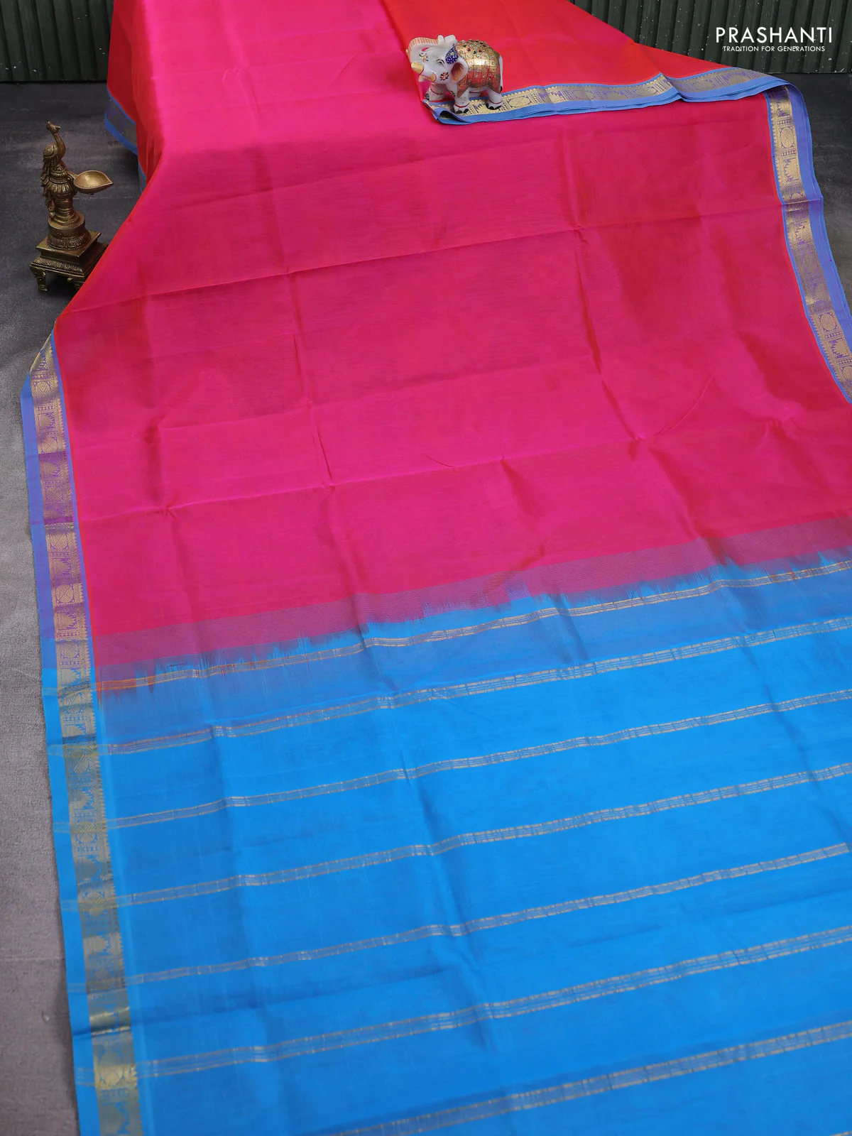 Silk cotton saree pink and cs blue with plain body and temple & rudraksha zari woven border - Image 2
