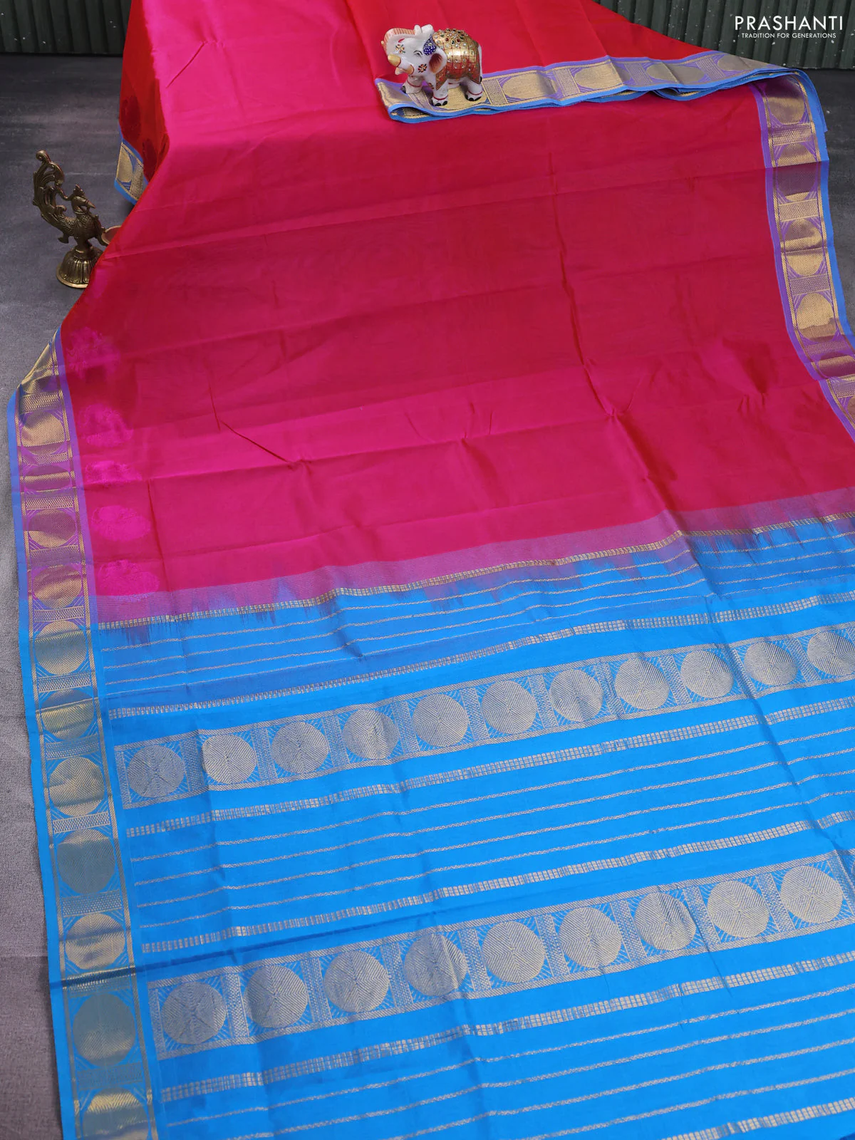 Silk cotton saree pink and cs blue with plain body and zari woven border - Image 2