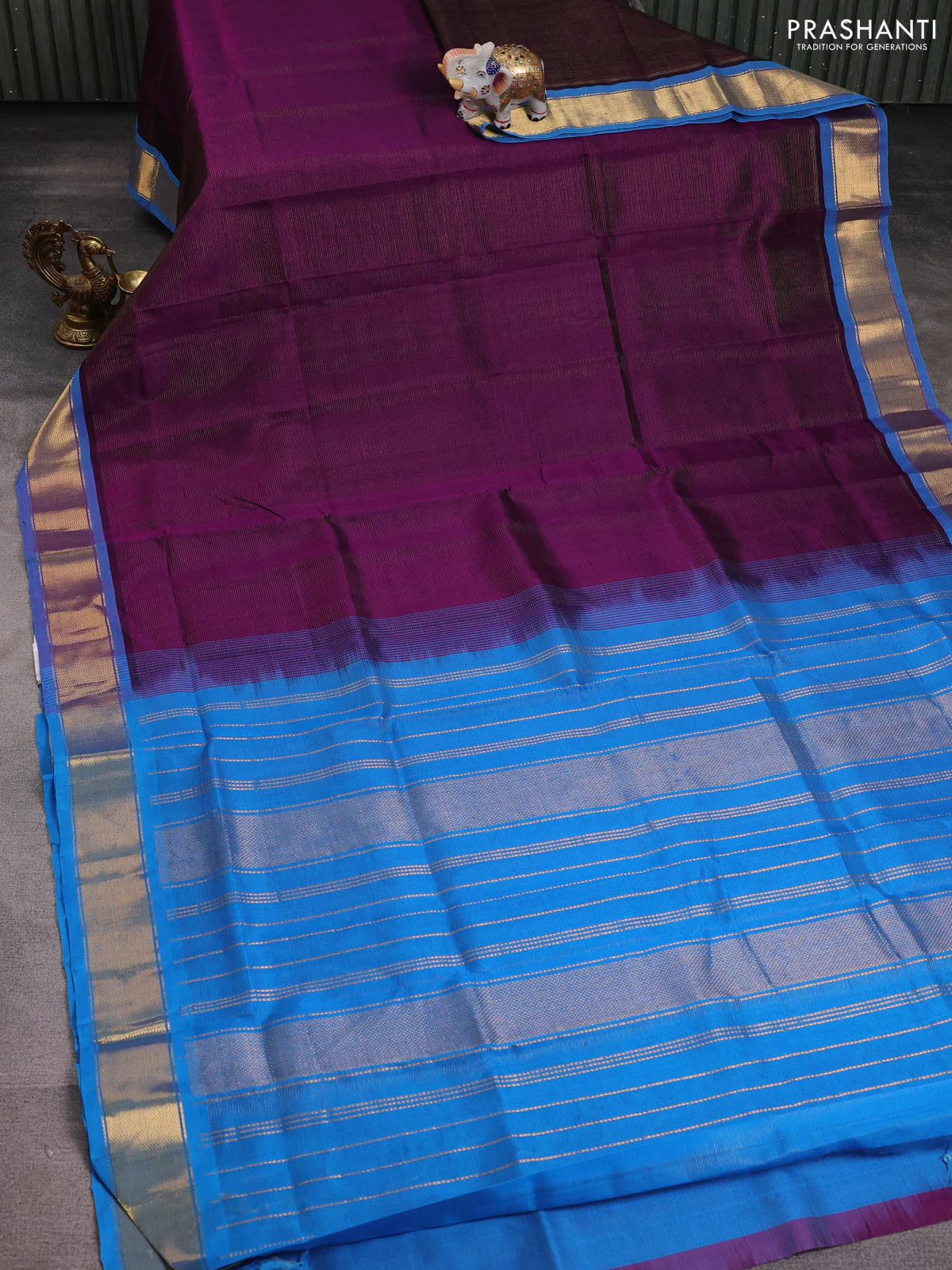 Silk cotton saree purple and cs blue with allover vairosi pattern and zari woven border - Image 2