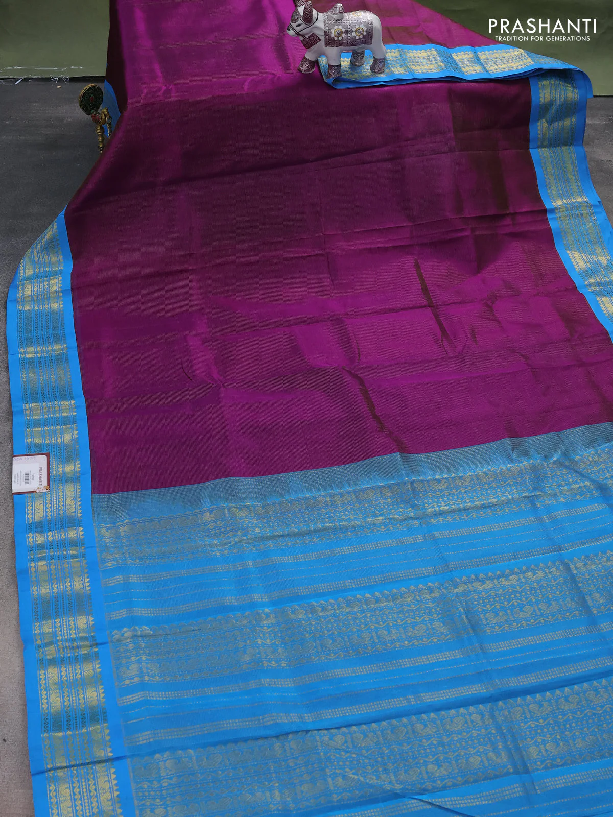 Silk cotton saree purple and cs blue with allover vairosi pattern and zari woven korvai border - Image 2