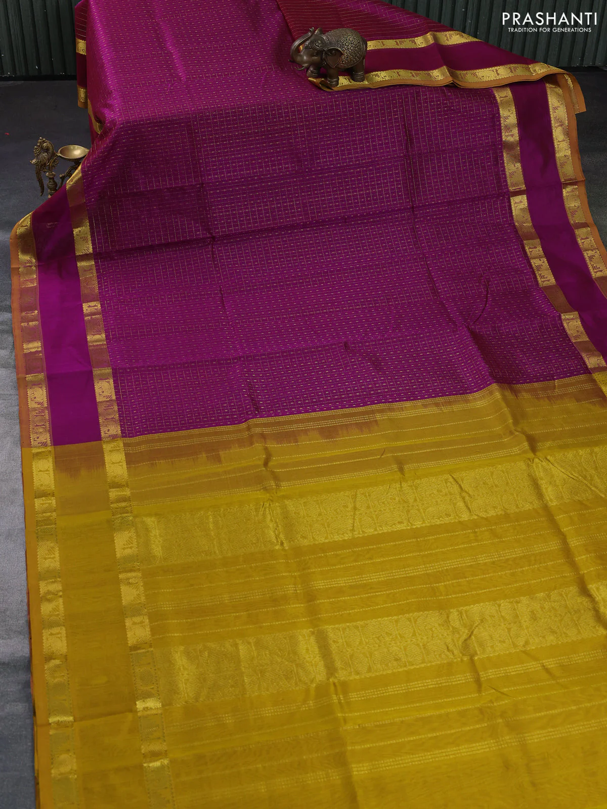 Silk cotton saree purple and mustard yellow with allover lakshadeepam pattern and rettapet zari woven border - Image 2