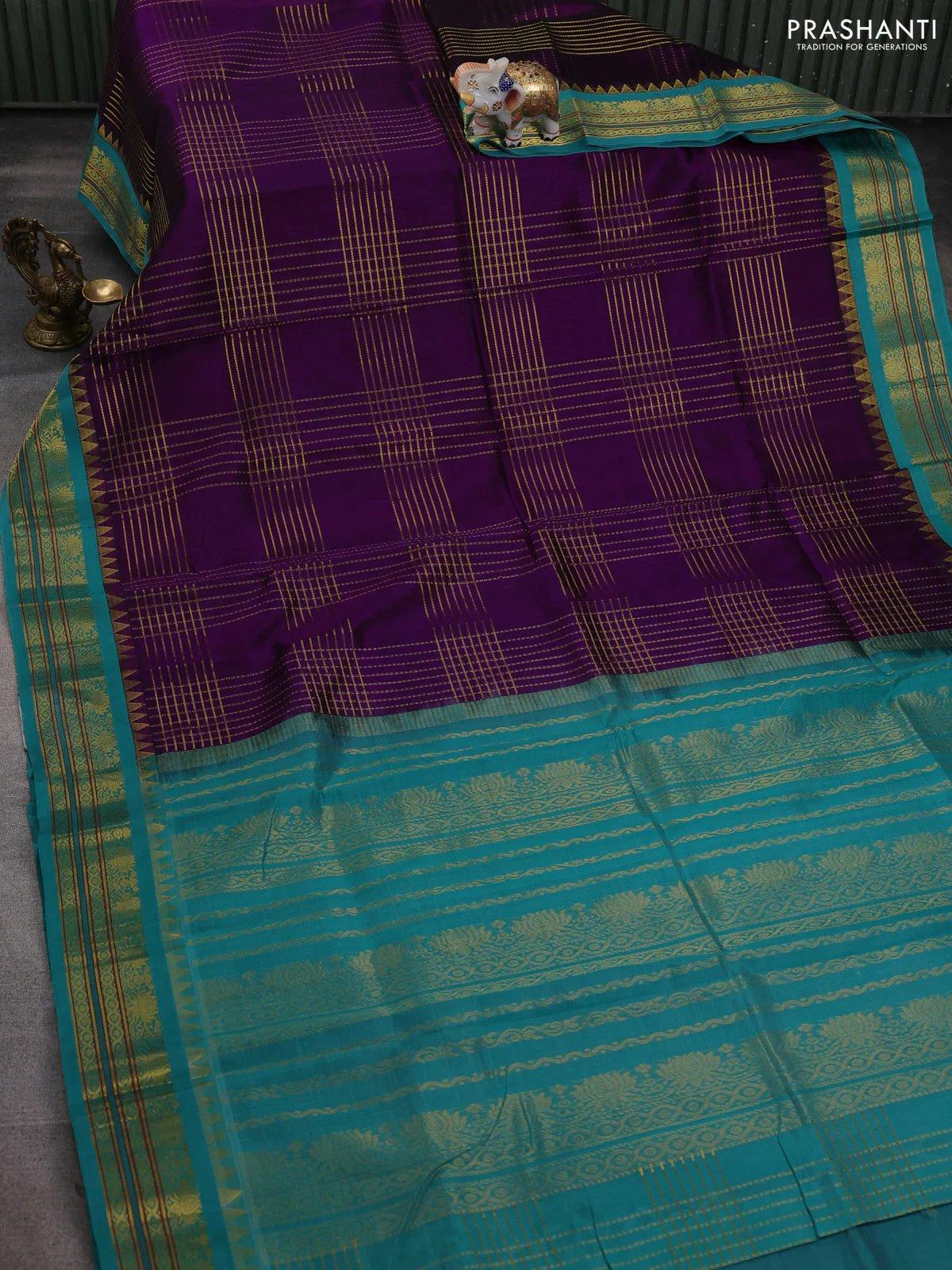 Silk cotton saree purple and teal green shade with allover zari woven checked pattern and temple design zari woven korvai border - Image 2
