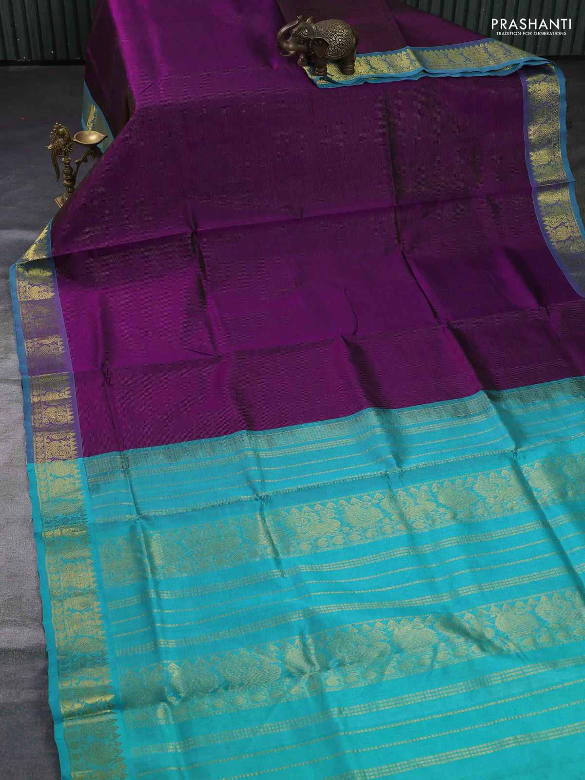 Silk cotton saree purple and teal green with allover vairosi pattern and annam zari woven border - Image 2
