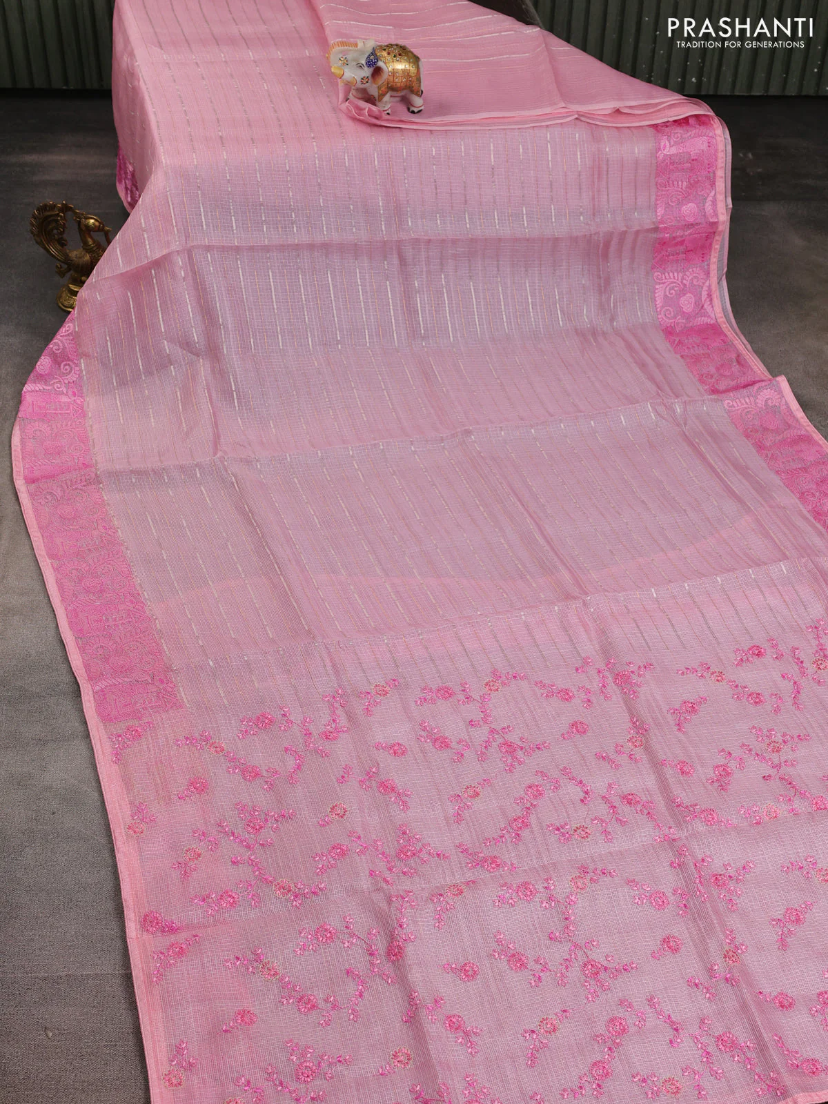 Silk kota saree light pink with floral embroidery buttas and zari woven border - Image 2