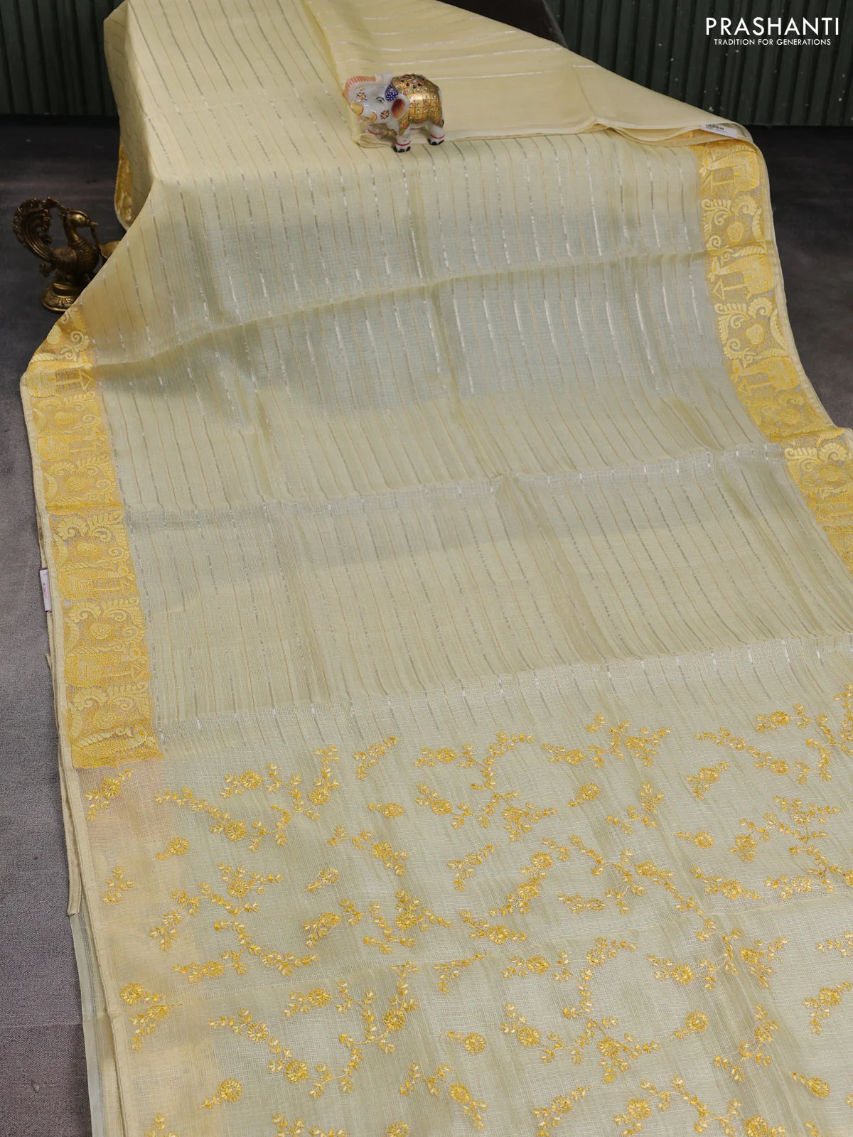 Silk kota saree pale yellow with allover silver & gold zari stripe pattern and embroidery border - Image 2
