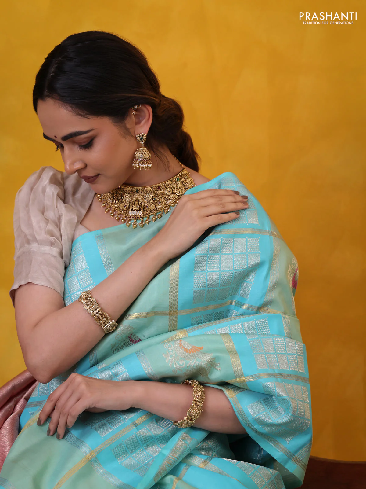 Teal Blue-Peach Shade Pure kanchipuram Silk saree With allover zari checked pattern - Image 4