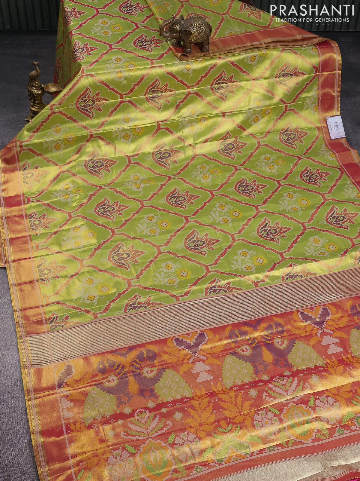 Tissue paithani saree light green and pink with allover ikat thread weaves and rettapet border - Image 2