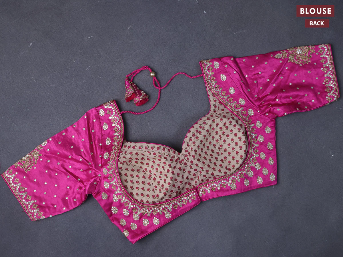 Tissue saree pink with allover silver & gold zari weaves and lace work border - Image 5
