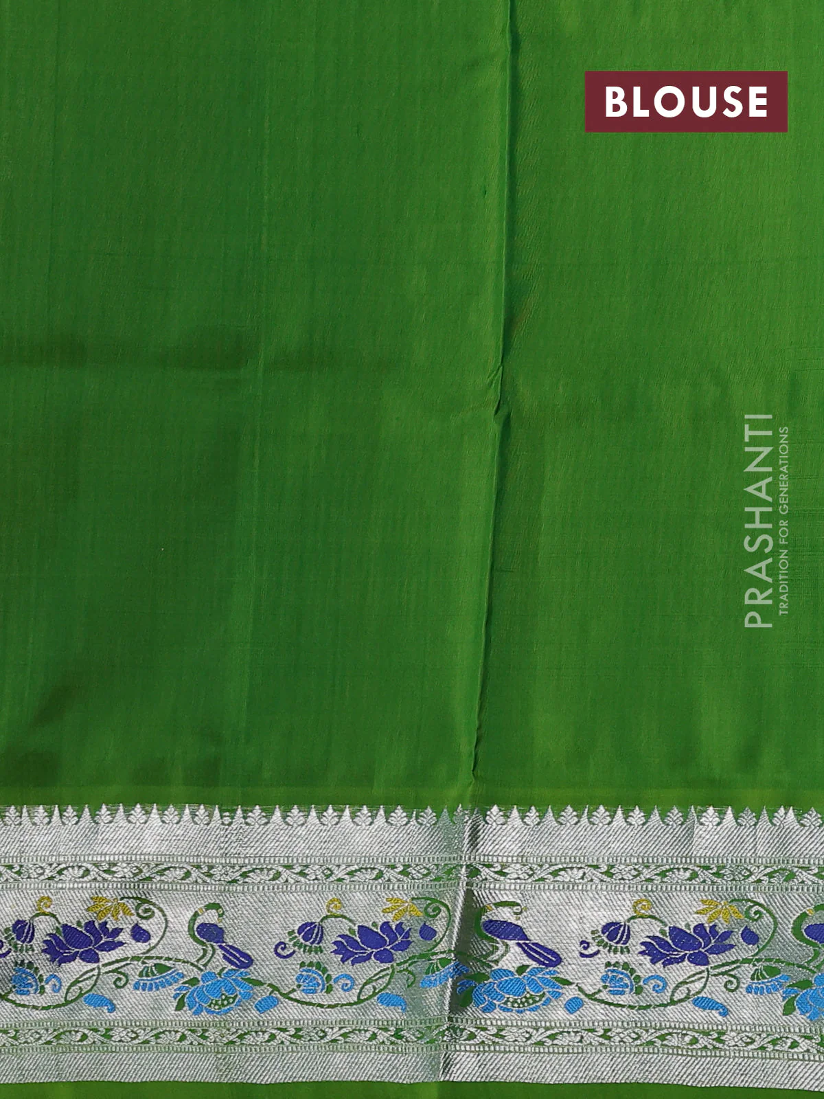 Venkatagiri silk saree bottle green and green with silver zari woven rangoli buttas and silver zari woven paithani style border - Image 4