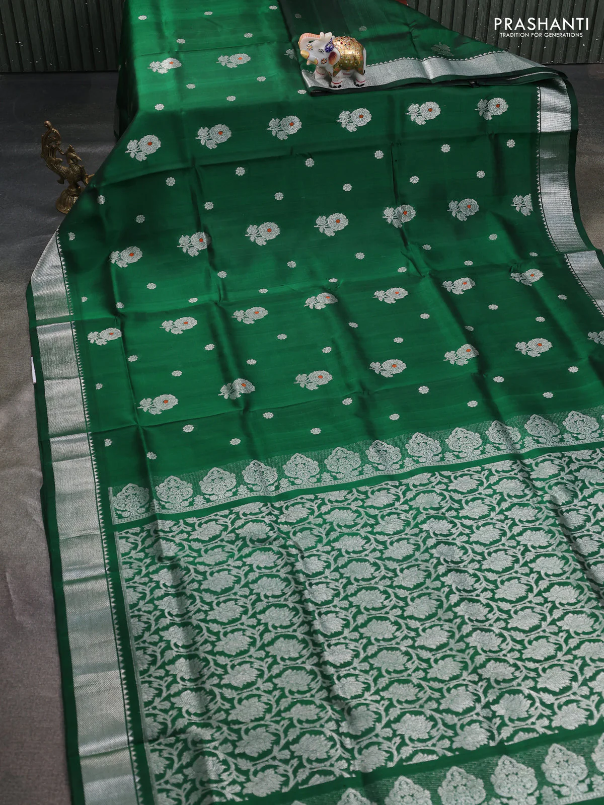 Venkatagiri silk saree bottle green with silver zari woven floral buttas and silver zari woven border - Image 2