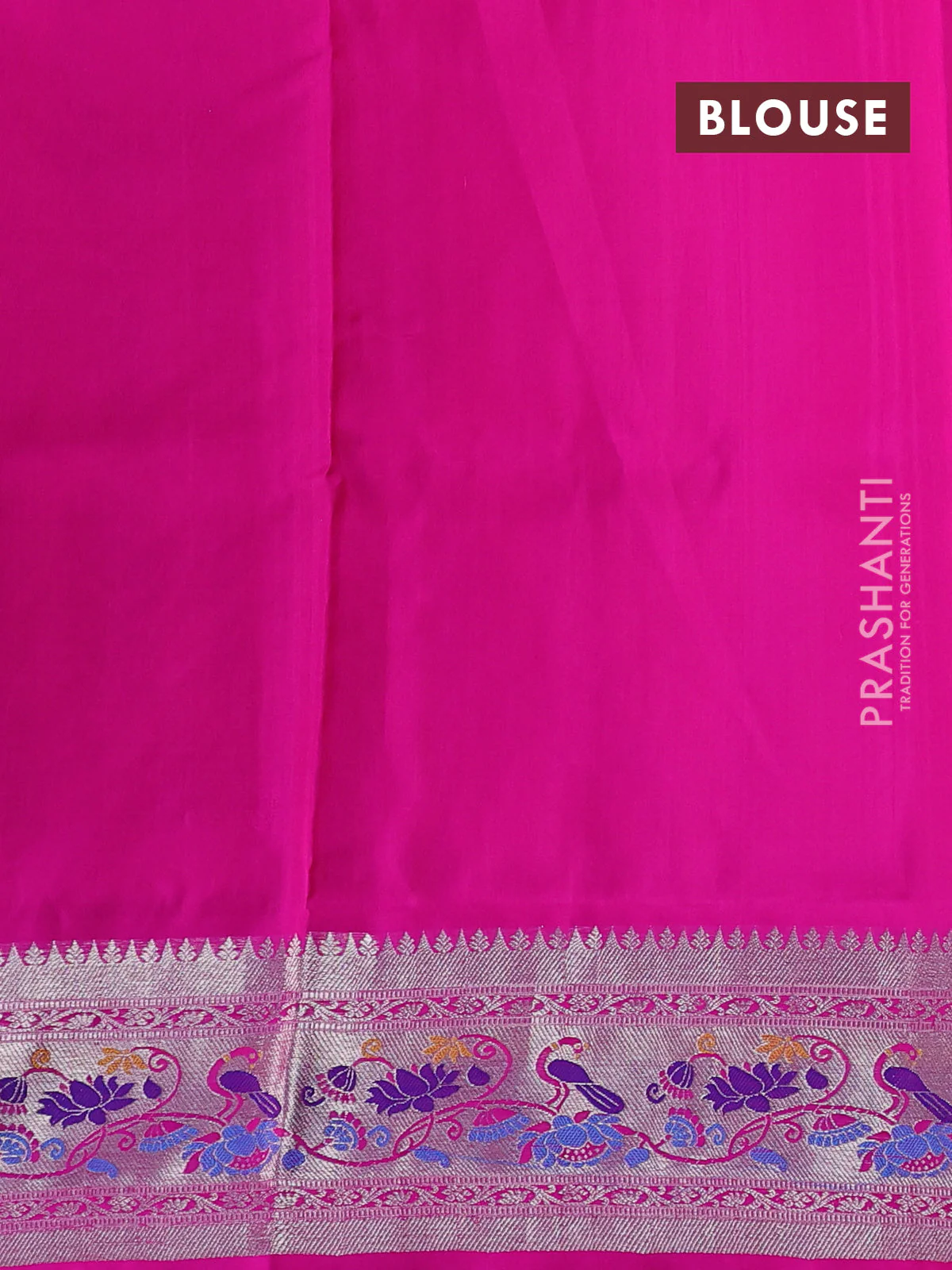 Venkatagiri silk saree dual shade of pinkish orange and pink with silver zari woven buttas and silver zari woven paithani style border - Image 4
