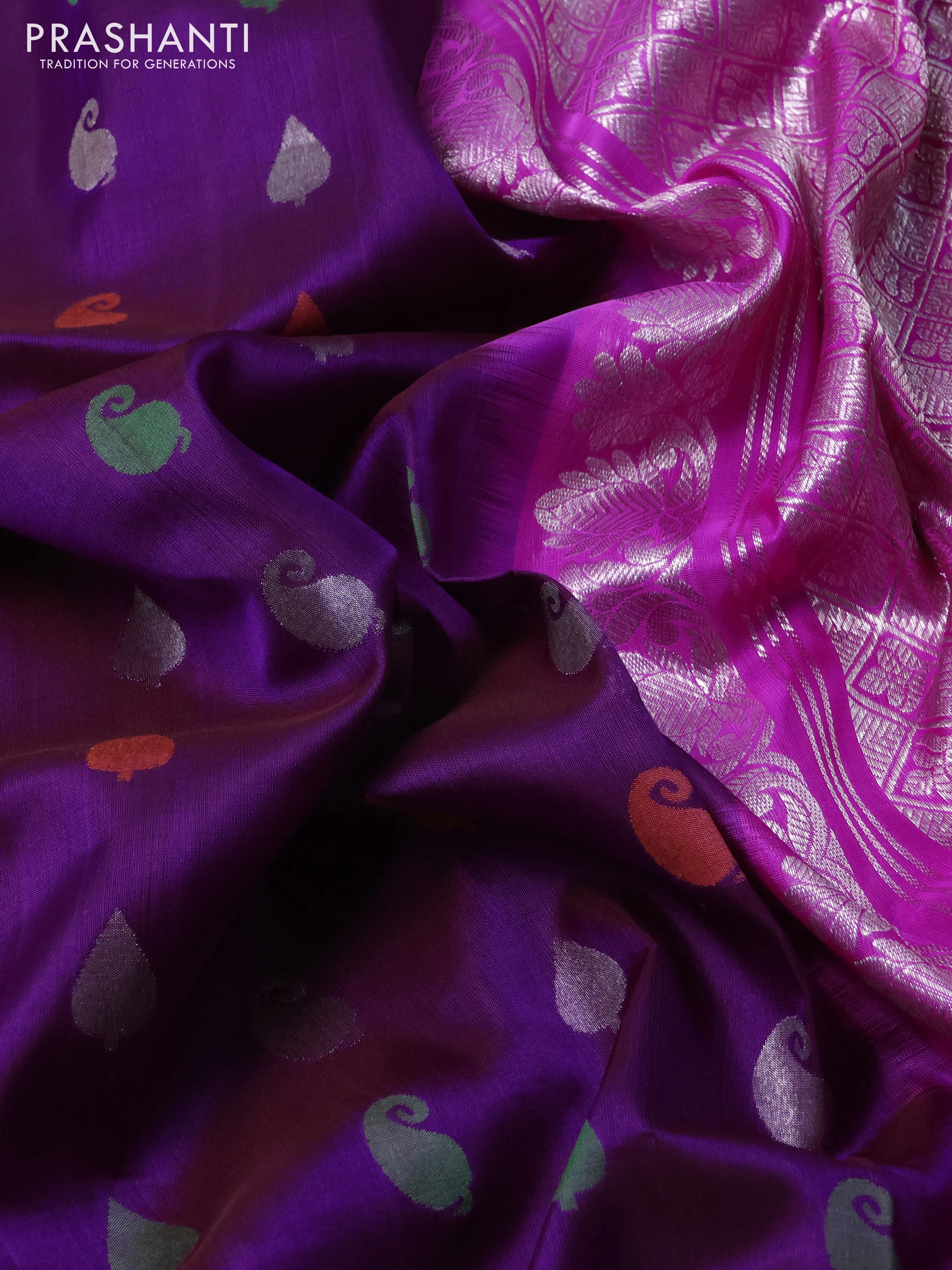 Venkatagiri silk saree purple and pink with thread & silver zari woven buttas and silver zari woven border - Image 3