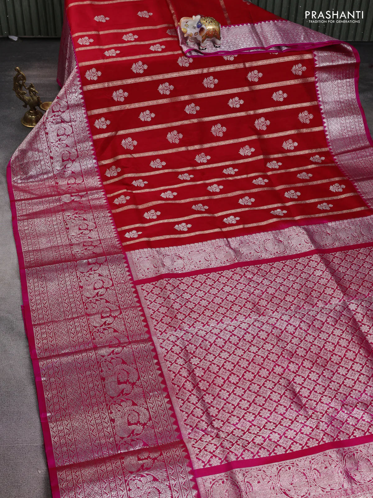 Venkatagiri silk saree red and pink with allover zari weaves & buttas and long silver zari woven border - Image 2