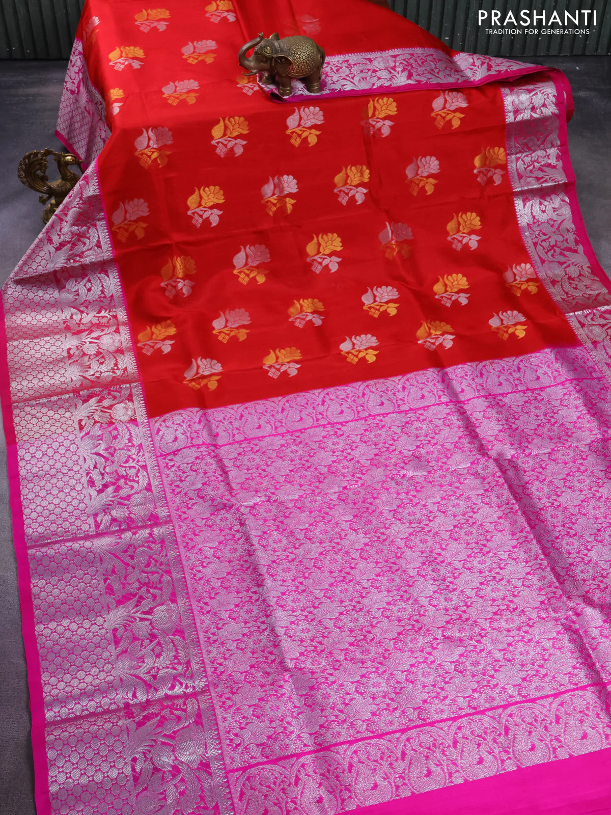 Venkatagiri silk saree red and pink with silver & gold zari woven buttas and long silver zari woven border - Image 2