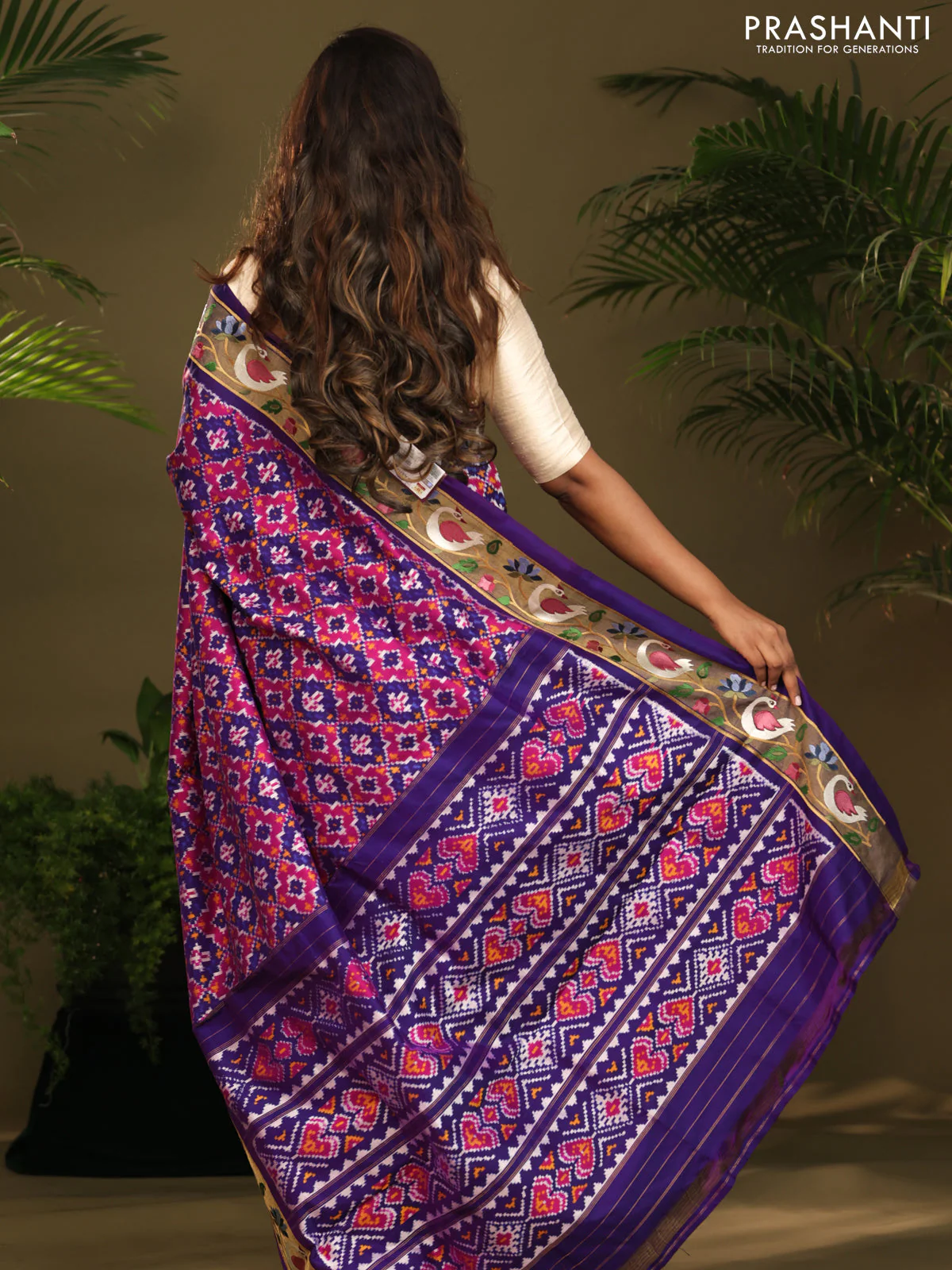 Violet & Pink Pochampally Silk saree with Border Embroidery - Image 6