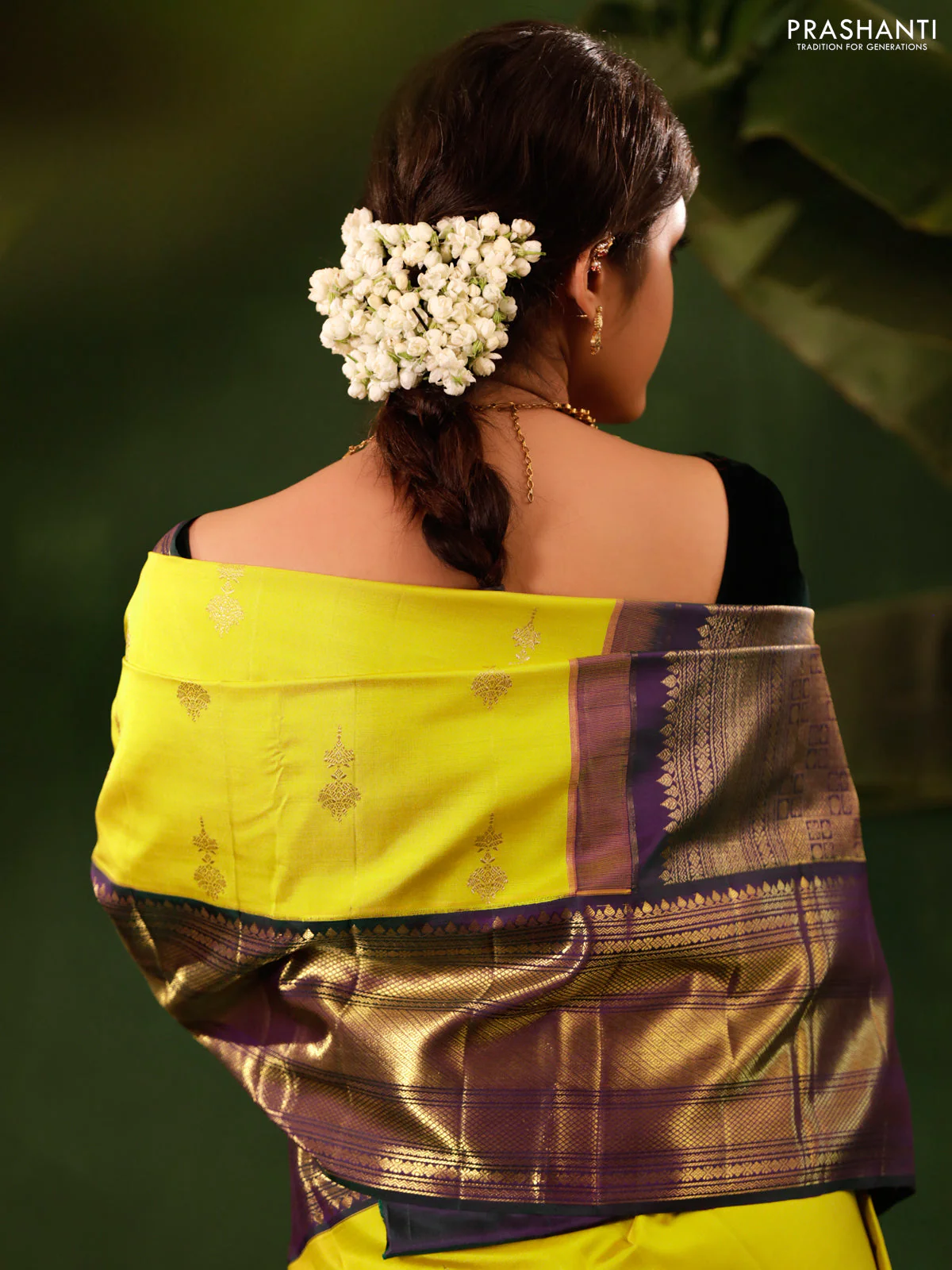 Yellow-Peacock green Pure kanchipuram silk saree With zari woven buttas - Image 3