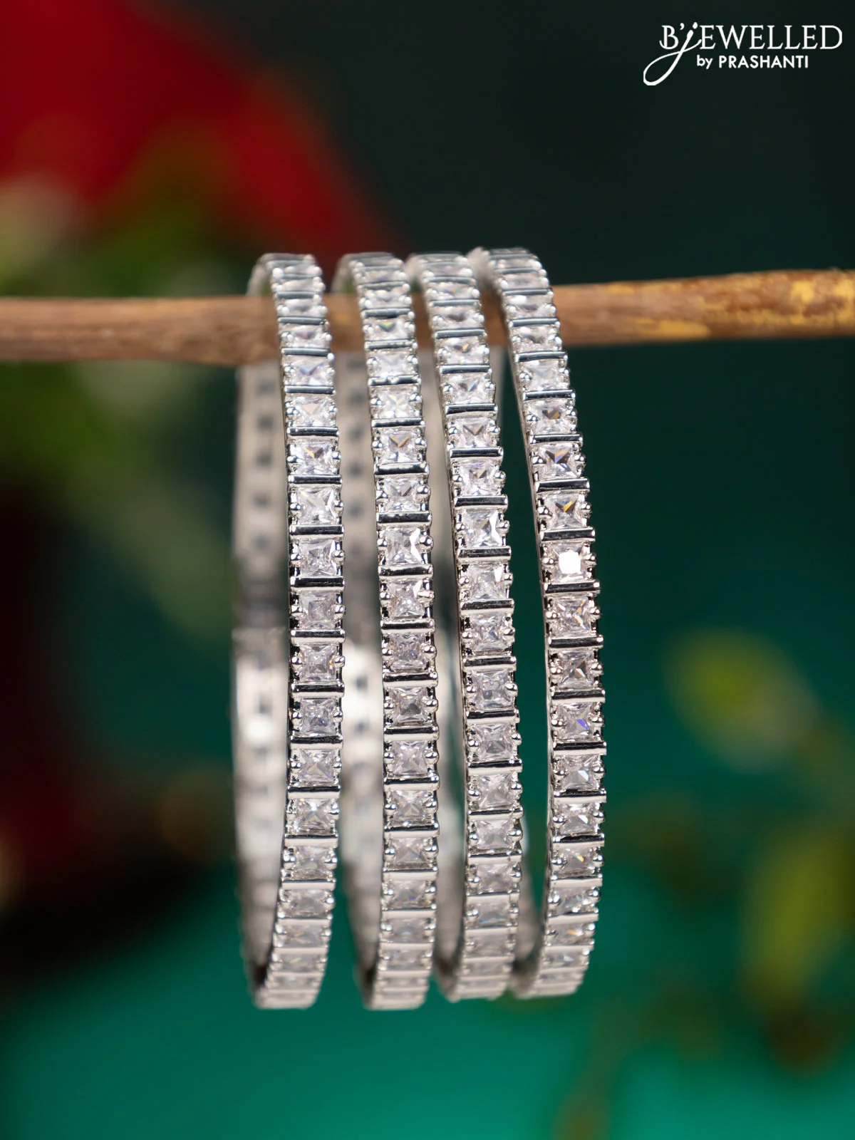 Zircon bangle with cz stones