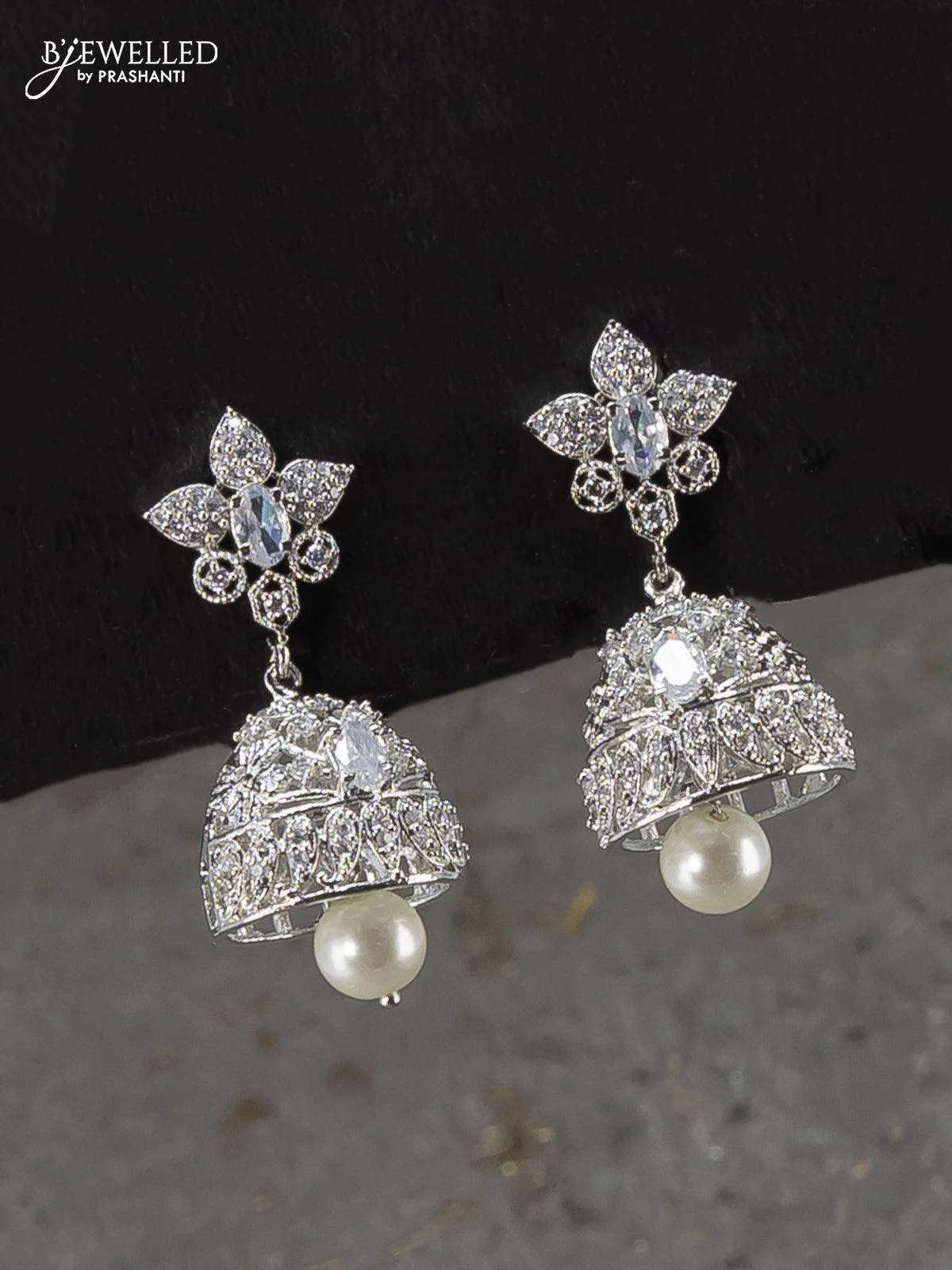 Zircon choker floral design with cz stones with pearl hangings - Image 2