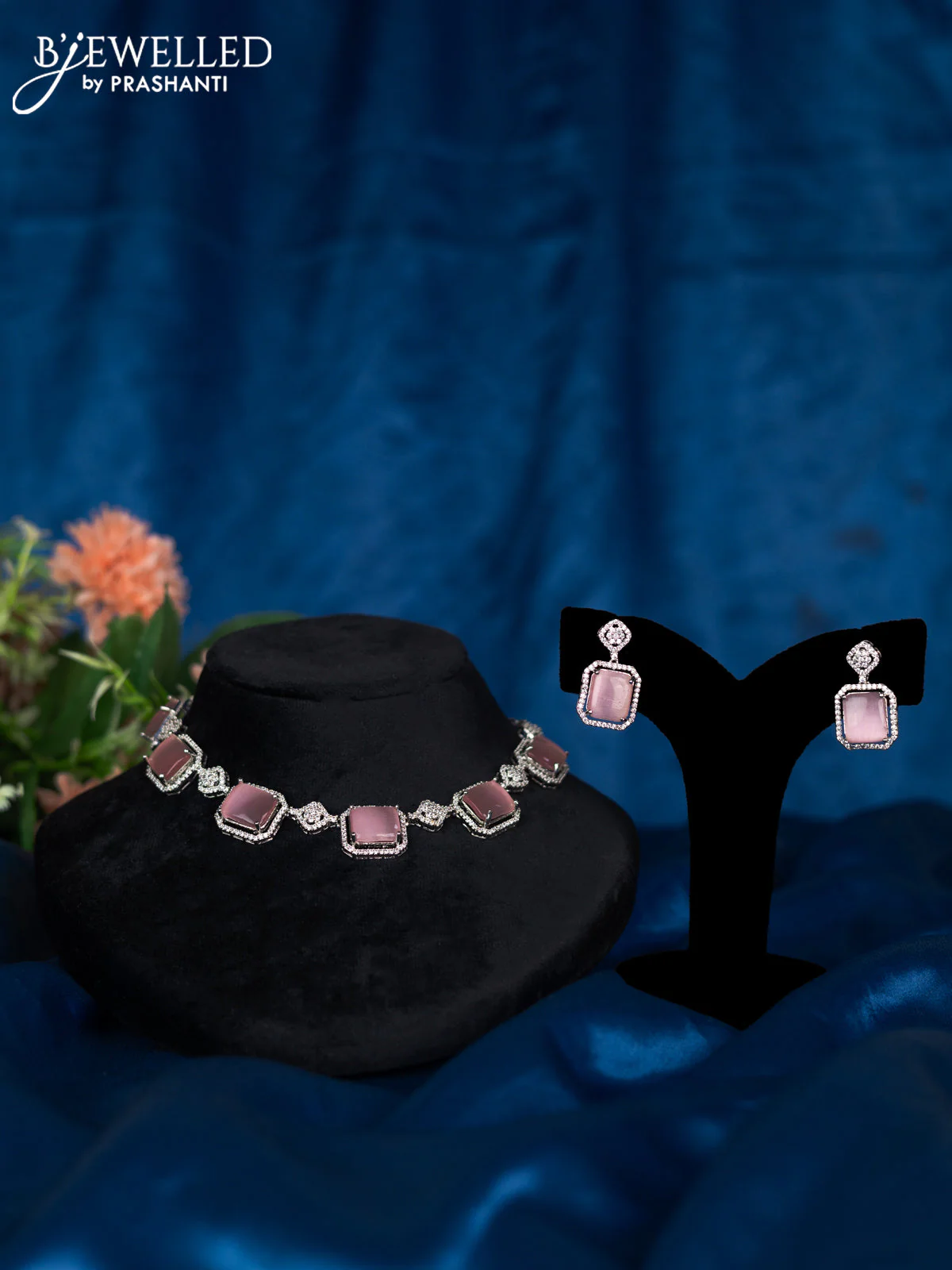 Zircon choker with baby pink and cz stones