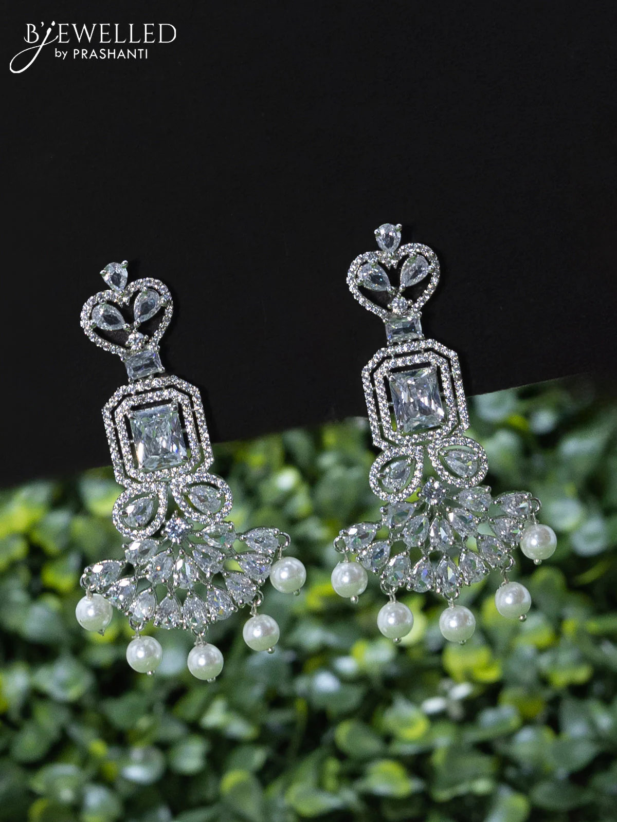 Zircon choker with cz stones and pearl hangings - Image 2