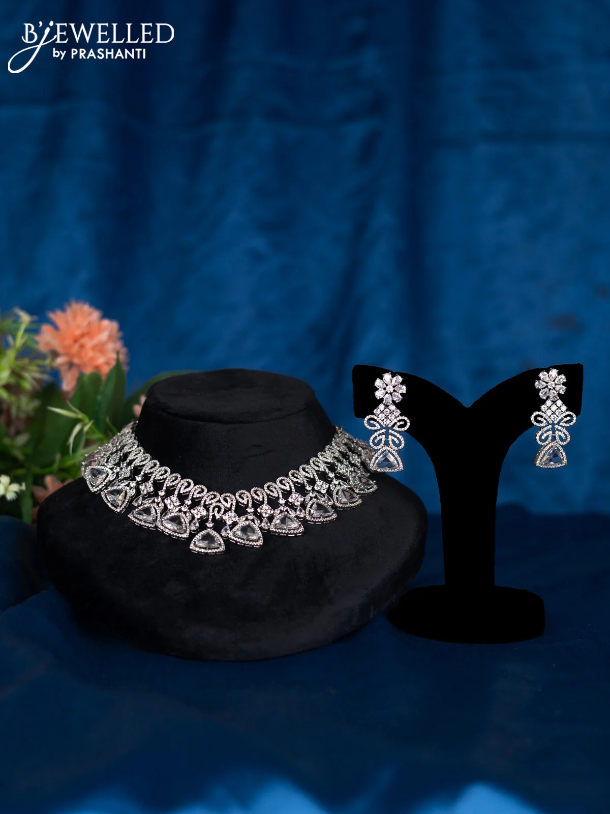 Zircon choker with cz stones