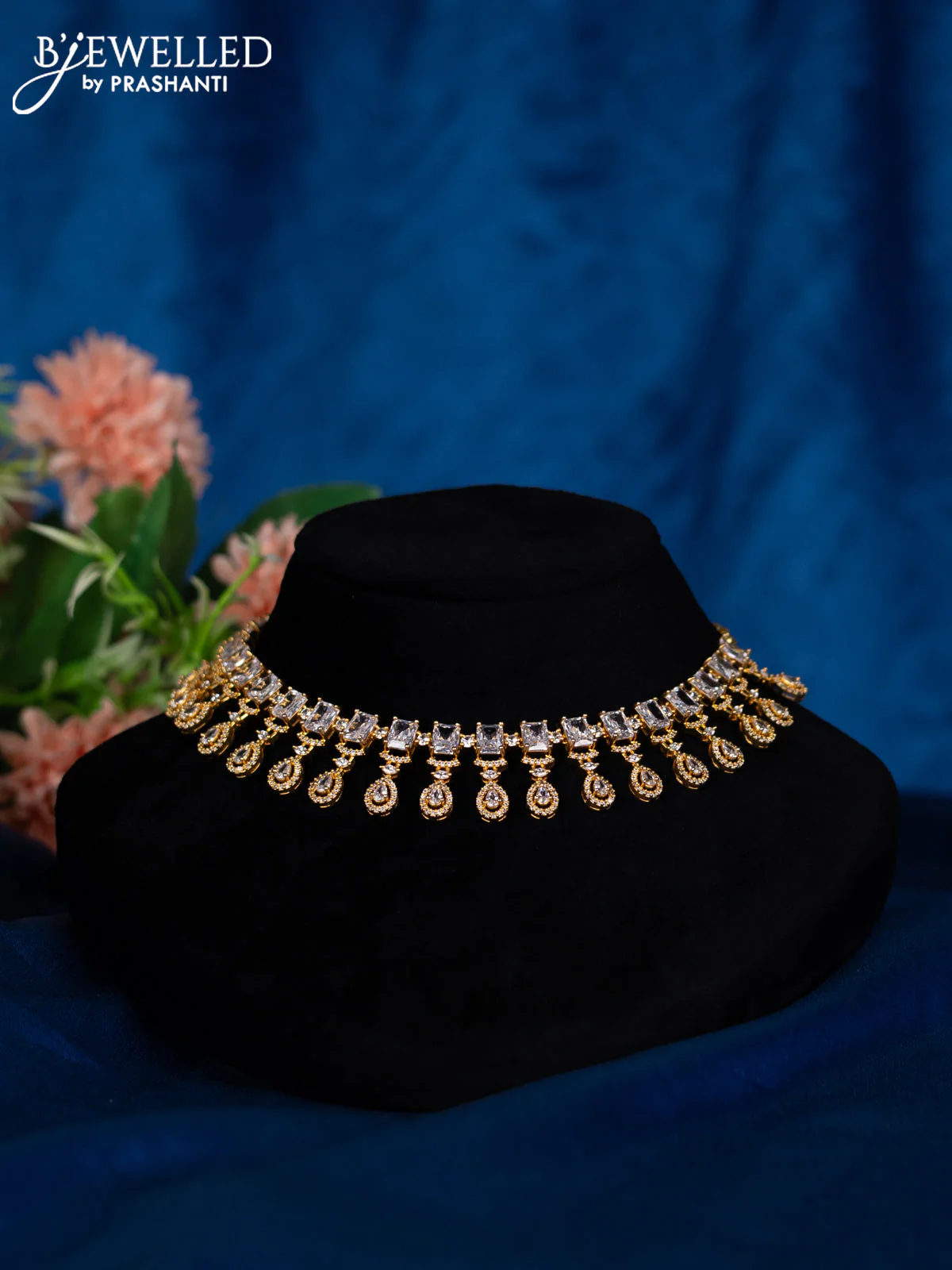 Zircon choker with cz stones in gold finish - Image 2