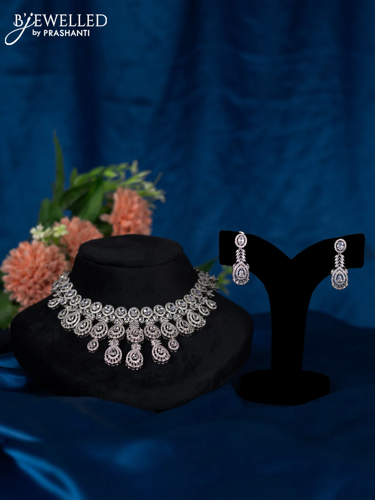 Zircon choker with cz stones