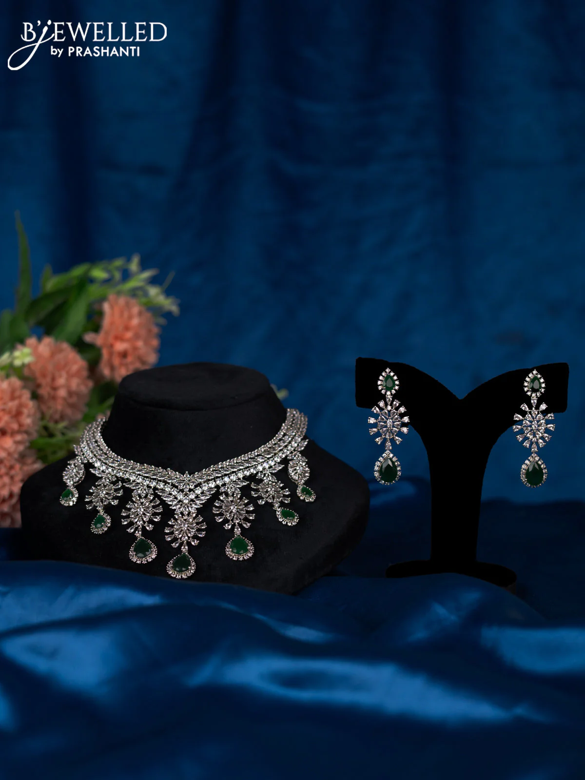Zircon choker with emerald and cz stones