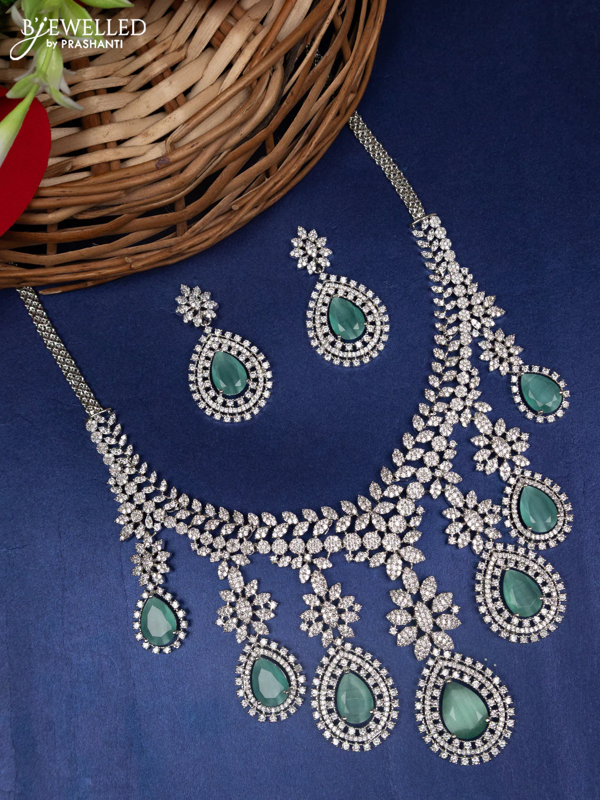Zircon choker with mint green and cz stones