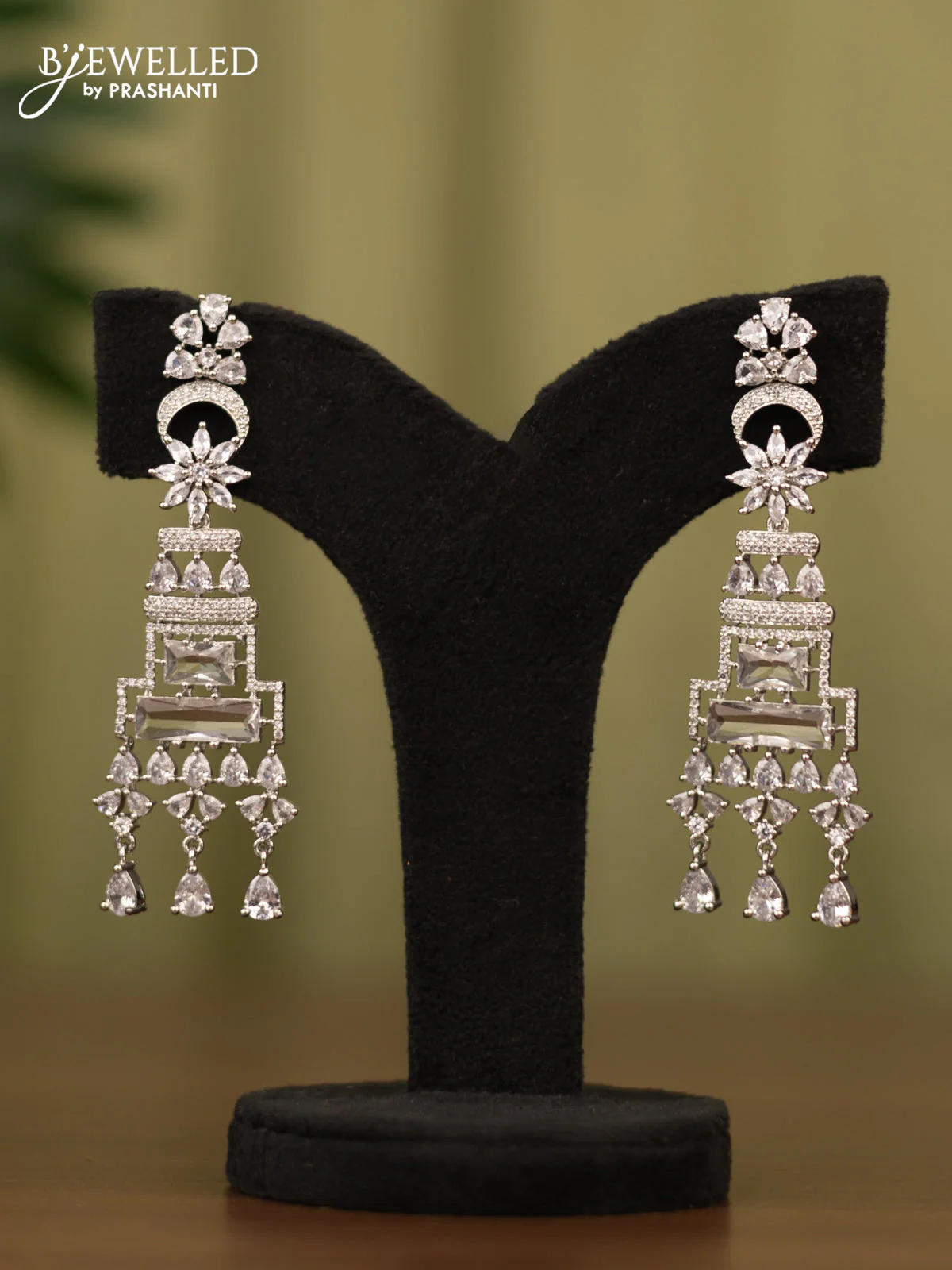 Zircon earrings with cz stones