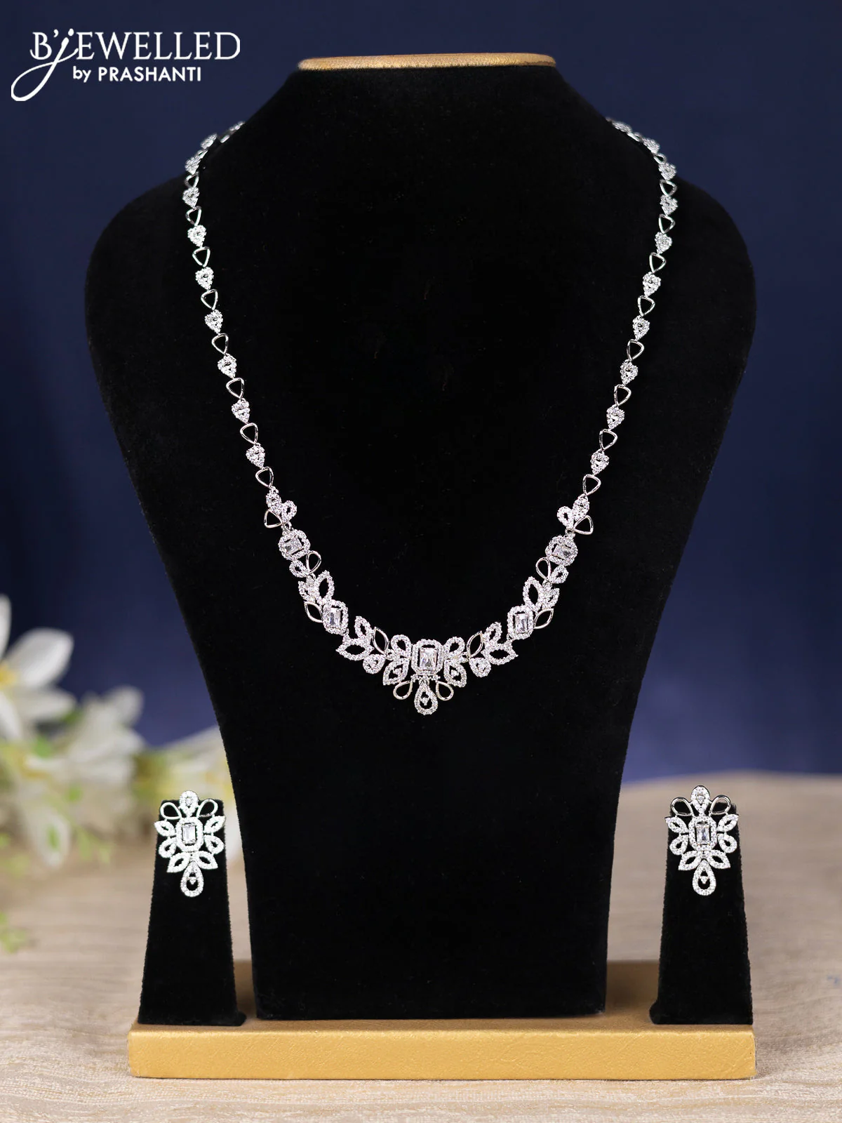 Zircon haram with cz stones