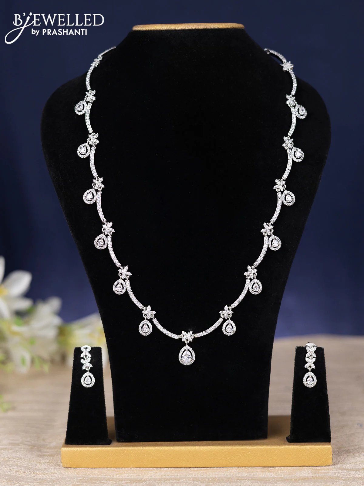 Zircon haram with cz stones