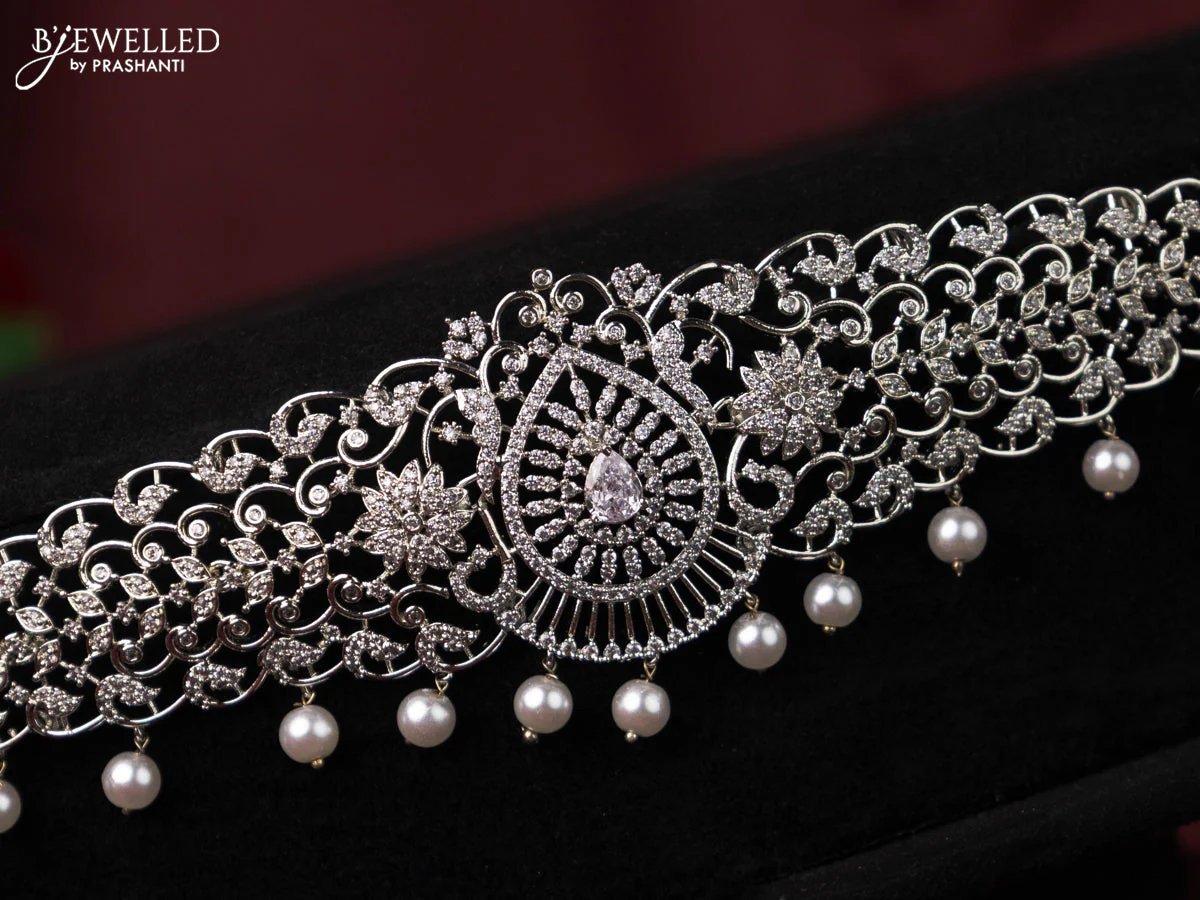 Zircon hip chain with cz stones and pearl hangings - Image 2