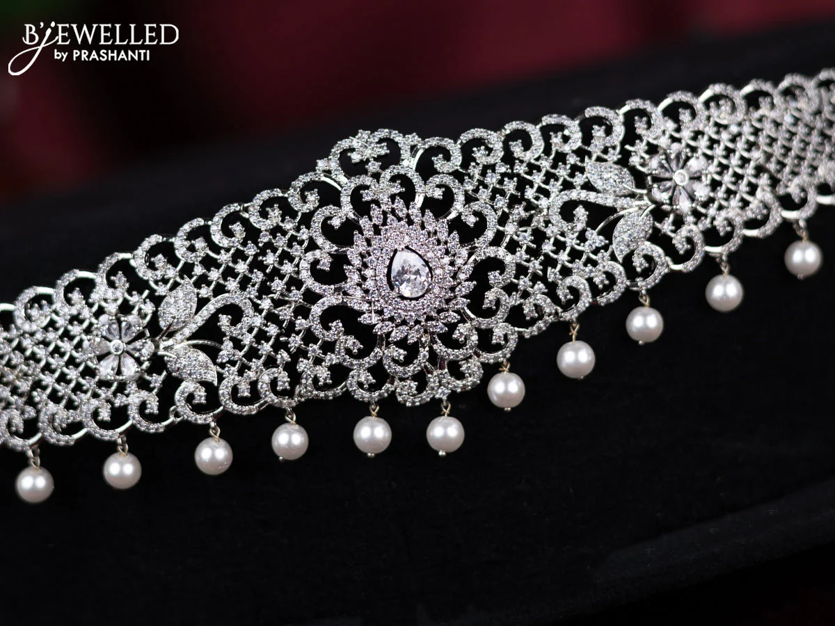 Zircon hip chain with cz stones and pearl hangings - Image 2