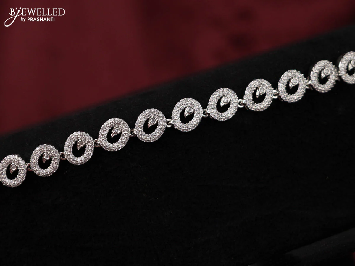 Zircon hip chain with simple design and cz stones - Image 2